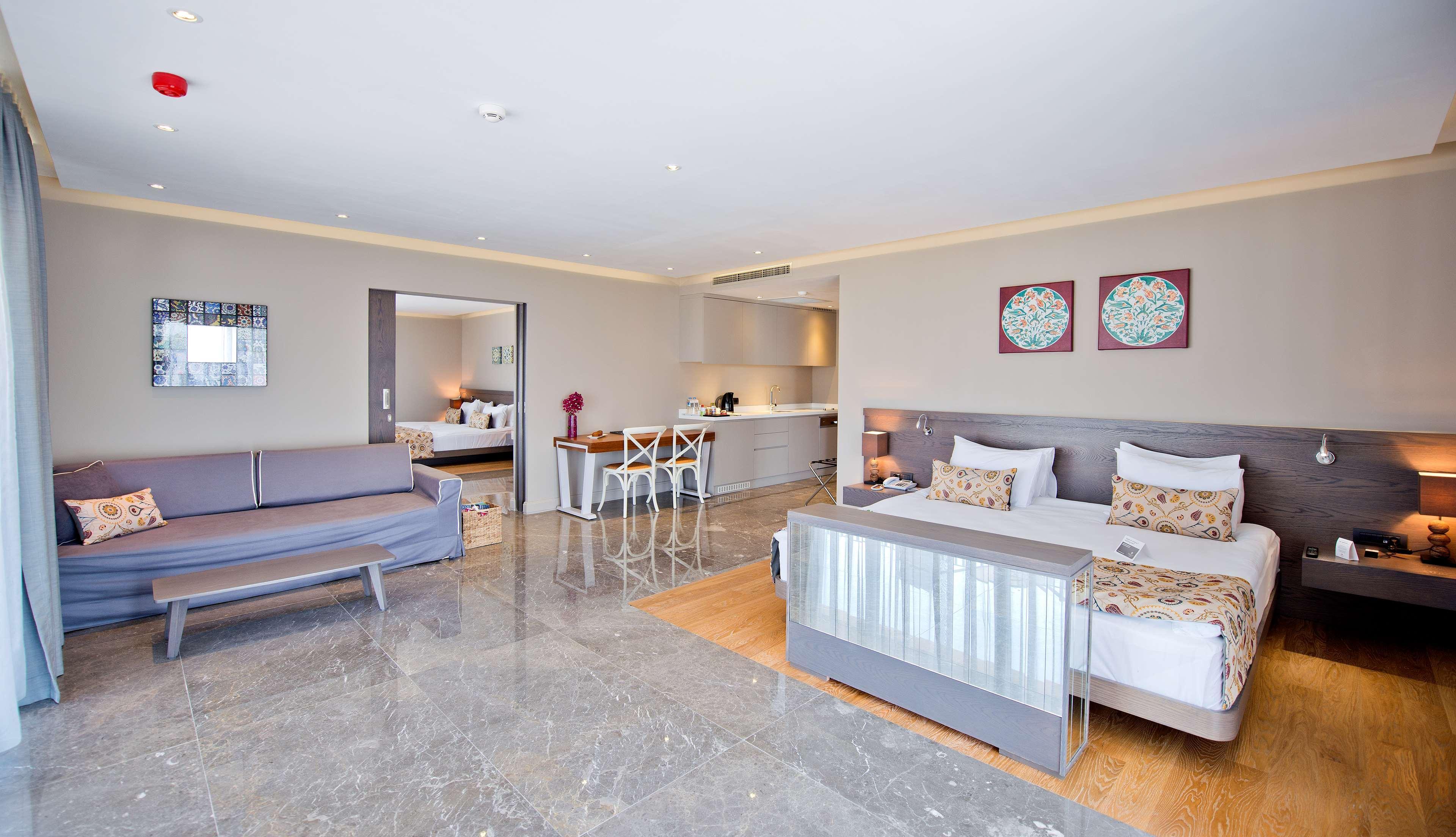 Ramada Resort By Wyndham Bodrum Bitez Eksteriør bilde