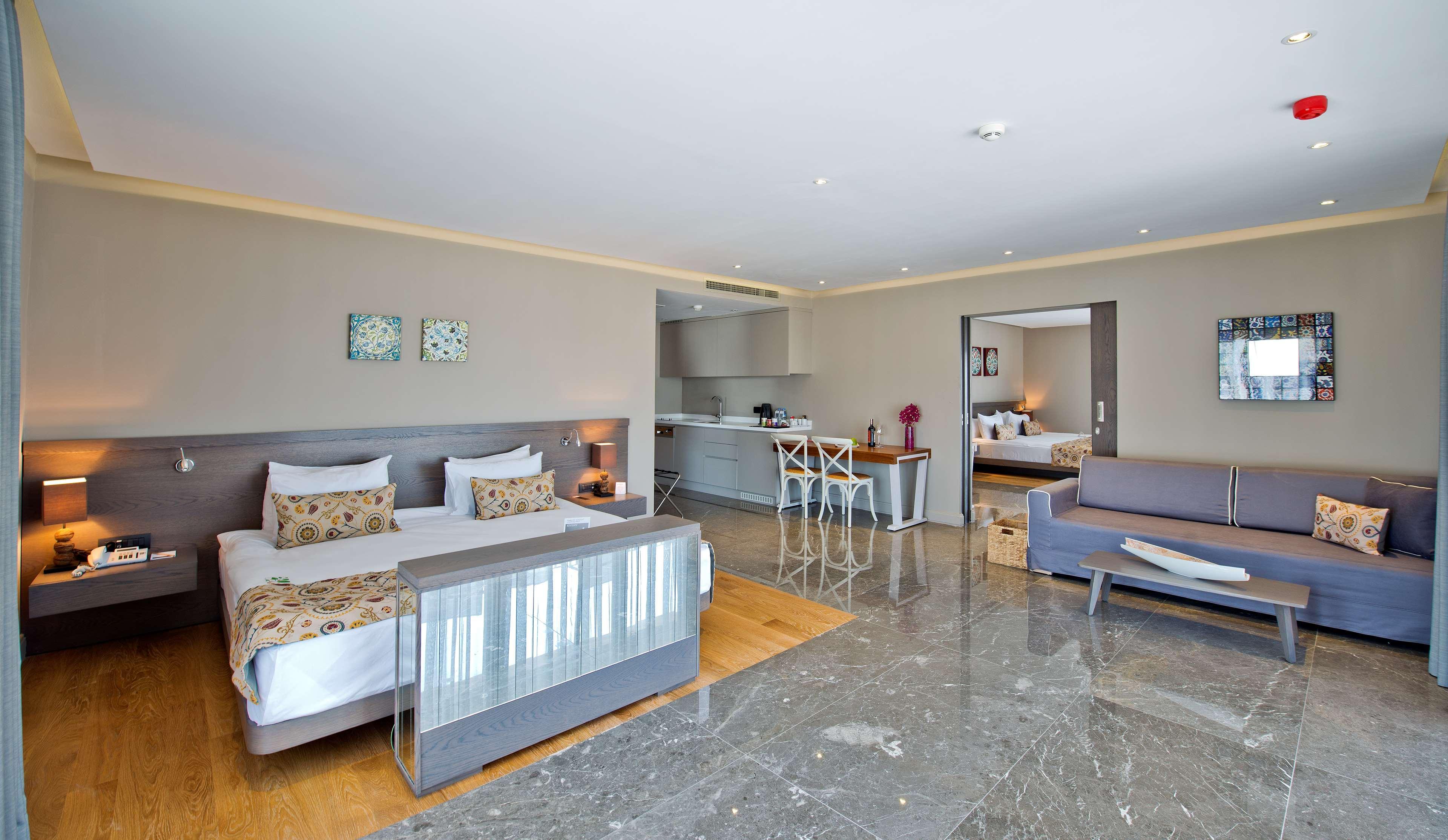 Ramada Resort By Wyndham Bodrum Bitez Eksteriør bilde