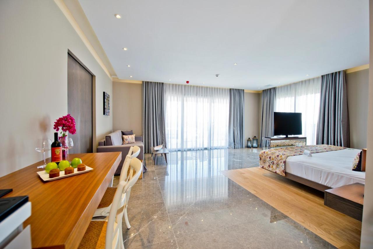 Ramada Resort By Wyndham Bodrum Bitez Eksteriør bilde